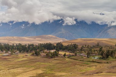 Cuzco yakınındaki kırsal manzara