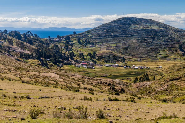 Isla del Sol dans le lac Titicaca — Photo