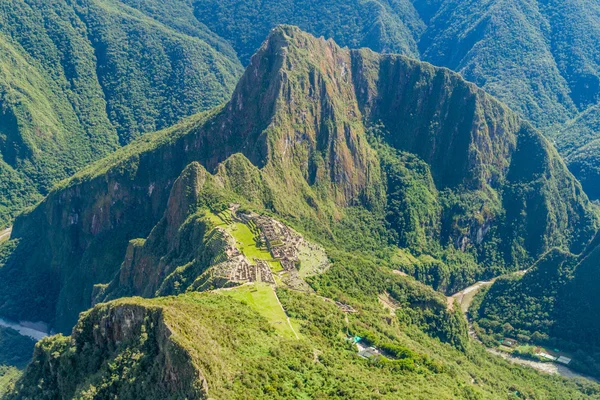 Luftaufnahme der Ruinen von Machu Picchu — Stockfoto