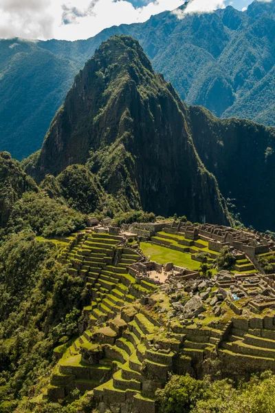 Machu Picchu ruins — Stock Photo, Image