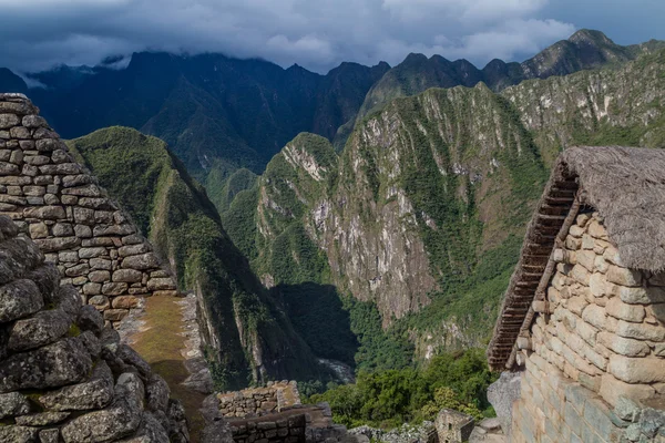 Machu picchu romjait — Stock Fotó