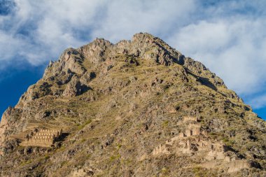 Pinkulluna kalıntıları Köyü Ollantaytambo yukarıda