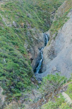 Peru küçük şelale