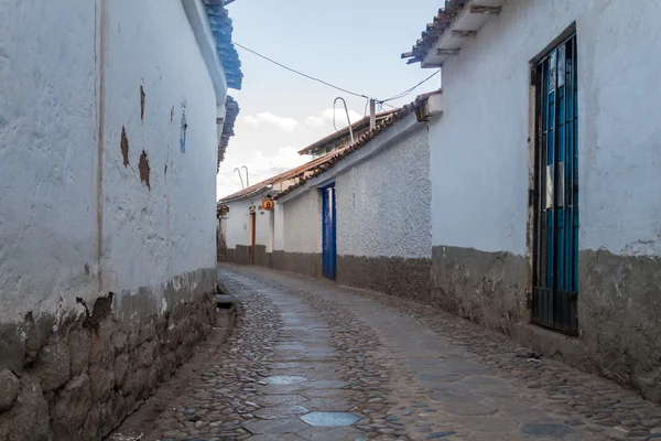 Callejón en el barrio de San Blas en Cuzco — Foto de Stock