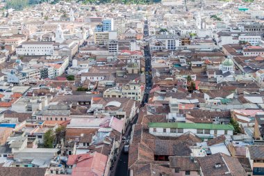 Quito havadan görünümü