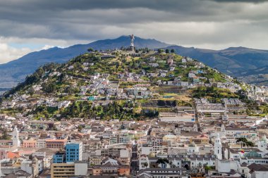 Quito Hill'de el Panecillo