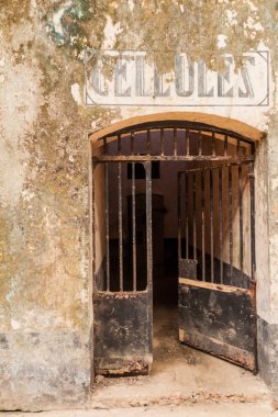 Eski hapishane Ile Royale'de içinin
