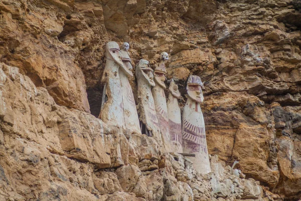 Sarcófagos de Karajia en Perú — Foto de Stock