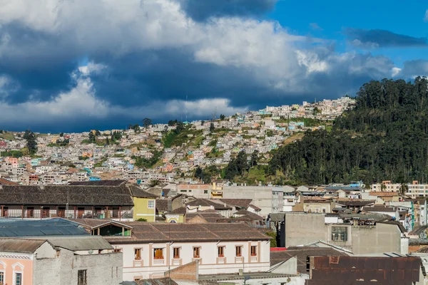 Vista de Quito ciudad — Foto de Stock