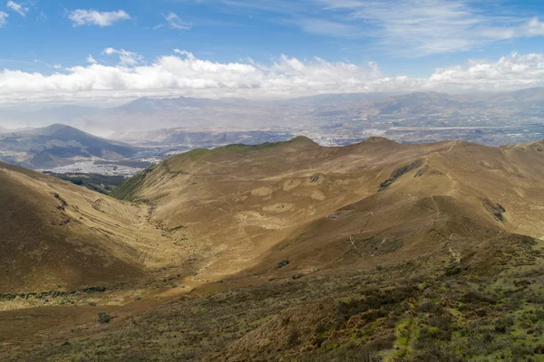 Nézd, az Quito (Ecuador fővárosa) — Stock Fotó