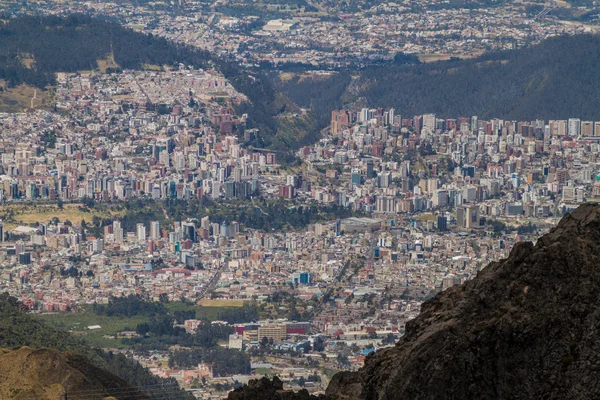 Quito, huvudstad i Ecuador — Stockfoto