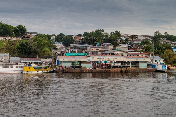 Jetée du port fluvial de Santo Antonio de Ica ville — Photo