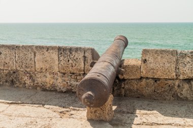 Cartagena sur duvarları savaş topu