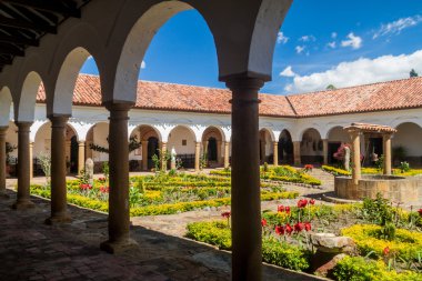 Courtyard bir manastırın Santo Ecce Homo