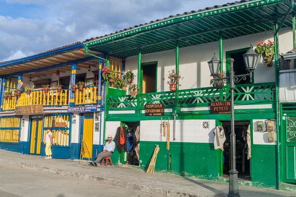 Coloridas casas decoradas en Salento — Foto de Stock