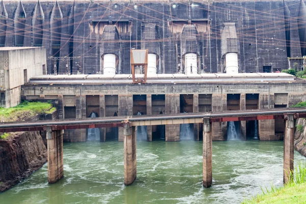 Ayrıntı Itaipu Barajı Brezilya Paraguay Sınırındaki Parana Nehri Üzerinde — Stok fotoğraf