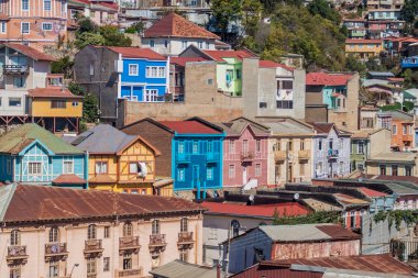 Valparaiso, Şili'nin tepelerde renkli evleri
