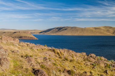 Lake Umayo yakınındaki Sillustani kalıntıları, Peru