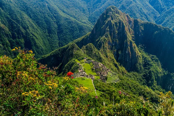 Veduta Aerea Delle Rovine Machu Picchu Della Valle Del Fiume — Foto Stock