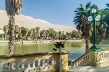 Desert oasis Huacachina ICA, Peru yakın