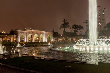 El Circuito Magico del Agua - park ile bir dizi farklı çeşmeler Lima, Peru.