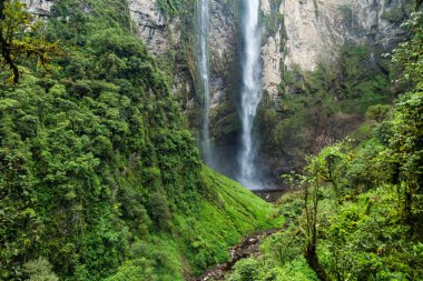 Catarata de Gocta - dünya, kuzey Peru en yüksek şelaleler.
