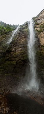 Catarata de Gocta - dünya, kuzey Peru en yüksek şelaleler.