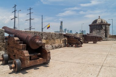 Toplar, Cartagena, Kolombiya sur duvarları
