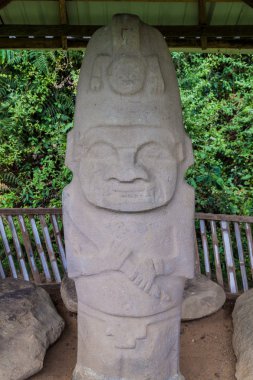 Alto de las Guacas Arkeolojik Sit San Agustin, Kolombiya yakınındaki bir mezar heykeli