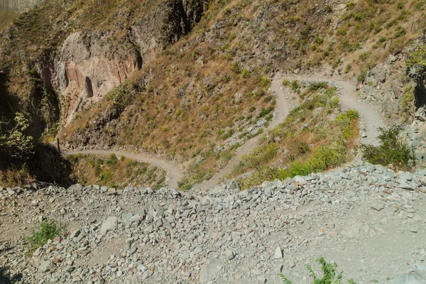 Απότομο Μονοπάτι Στο Colca Canyon Στο Περού — Φωτογραφία Αρχείου