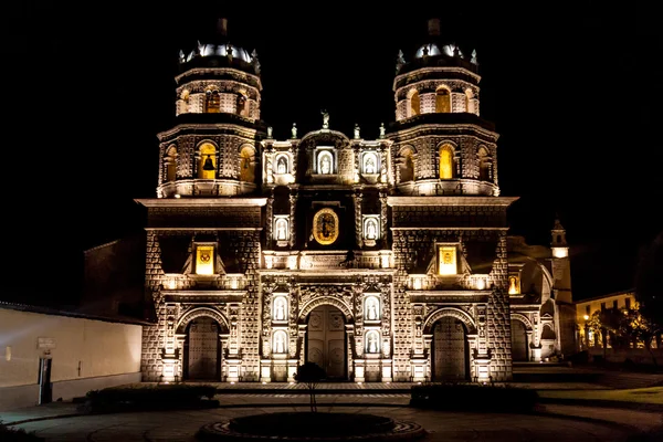 Vista Noturna Uma Catedral Cajamarca Peru — Fotografia de Stock