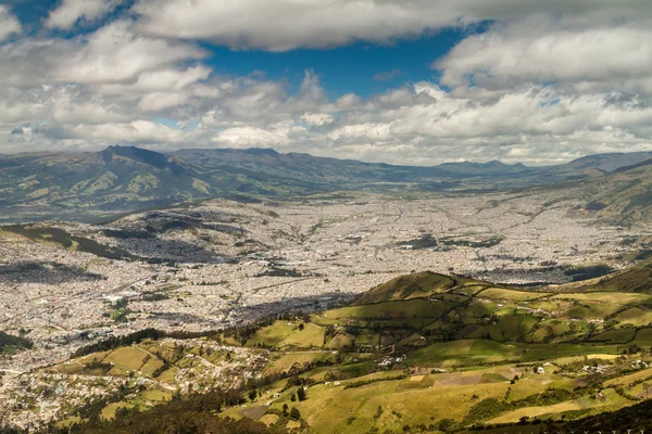 Vista Aérea Quito Capital Ecuador —  Fotos de Stock