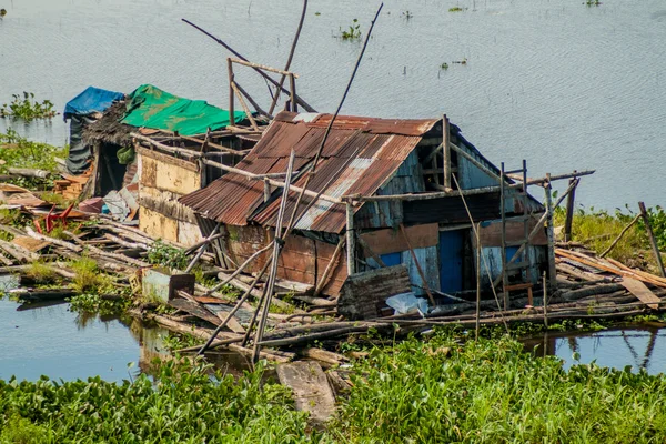 Iquitos Peru Bir Oldu Yoksul Evlerin — Stok fotoğraf