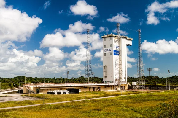 法属圭亚那 法属圭亚那 2015年8月4日 阿丽亚娜发射区 维加火箭发射台 在中心空间 Guyanais 圭亚那航天中心 在法属圭亚那法属圭亚那 — 图库照片