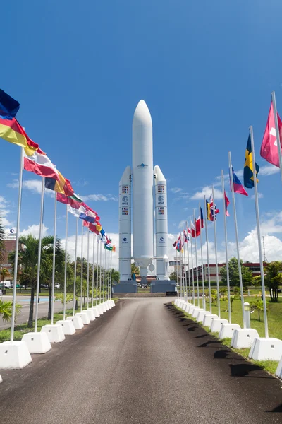 Kourou Französisch Guiana August 2015 Modell Einer Ariane Weltraumrakete Und — Stockfoto