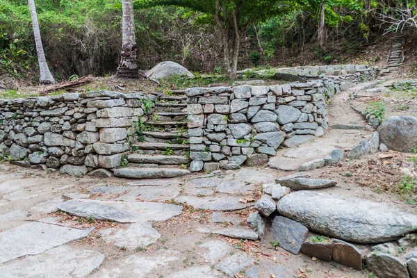 Restos Una Casa Indígenas Kogi Parque Nacional Tayrona Colombia —  Fotos de Stock