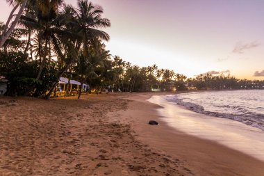 Dominik Cumhuriyeti, Las Terrenas 'ta akşam manzarası