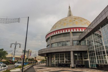 BANDAR SERI BEGAWAN, BRUNEI - 26 Şubat 2018: Bandar Seri Begawan 'daki Kraliyet Regalia Müzesi, Brunei' nin başkenti