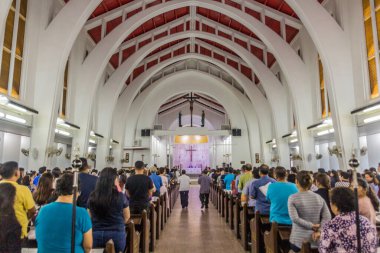 KUCHING, Malezya - 4 Mart 2018: Kuching, Malezya 'daki Aziz Thomas Katedrali