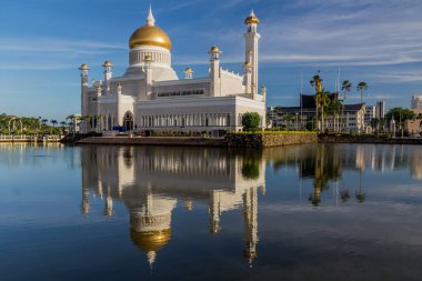 Brunei 'nin başkenti Bandar Seri Begawan' daki Omar Ali Seydien Camii