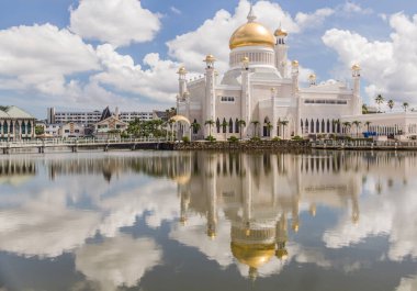 Bandar Seri Begawan 'daki Omar Ali Seydien Camii, brunei