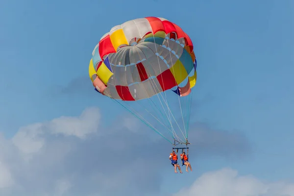 Punta Cana Dominikanische Republik Dezember 2018 Parasailing Strand Von Bavaro — Stockfoto