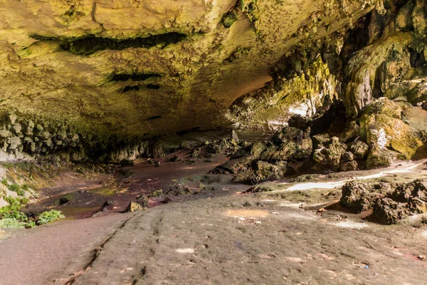 Μεγάλο Σπήλαιο Στο Εθνικό Πάρκο Niah Μαλαισία — Φωτογραφία Αρχείου