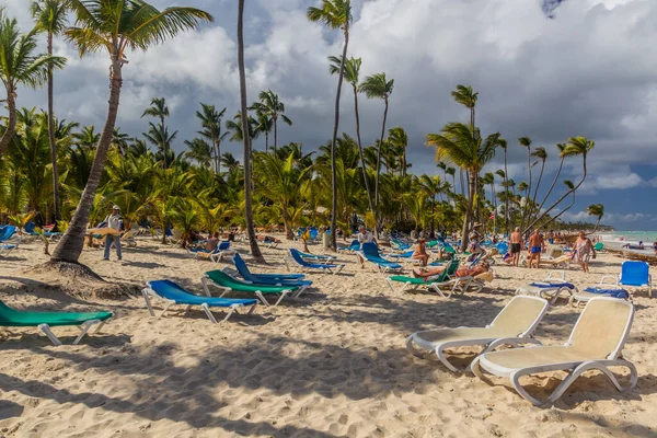 Punta Cana República Dominicana Diciembre 2018 Turistas Playa Bavaro República — Foto de Stock