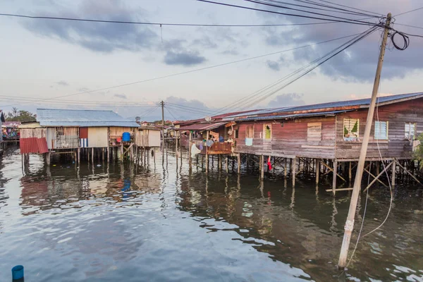 Tanjung Aru Village Aquatique Près Kota Kinabalu Sabah Malaisie — Photo