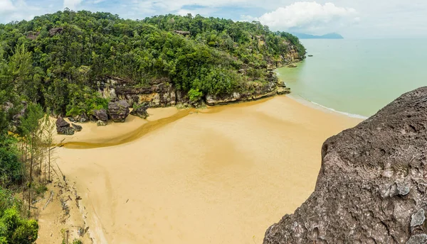 Widok Plażę Parku Narodowym Bako Sarawak Malezja — Zdjęcie stockowe