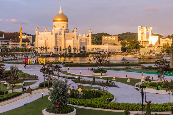 Bandar Seri Begawan Brunei Fevereiro 2018 Mahkota Jubli Emas Park — Fotografia de Stock