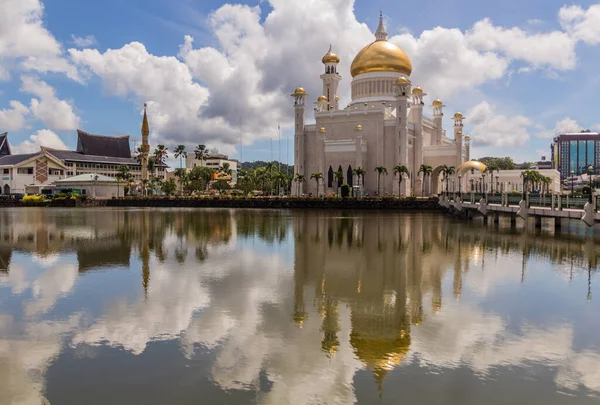 Omar Ali Saifuddien Moskee Bandar Seri Begawan Hoofdstad Van Brunei — Stockfoto
