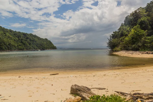 Pequeña Playa Isla Gaya Tunku Abdul Rahman National Park Sabah —  Fotos de Stock