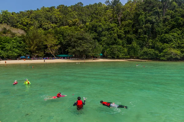 Tunku Abdul Rahman Park Maleisië Februari 2018 Snorkelen Van Mensen — Stockfoto